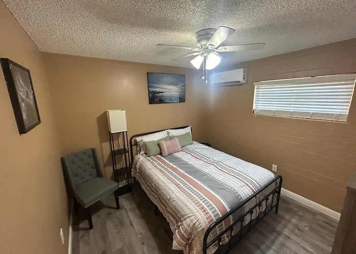 Restful Hangout Apartment *